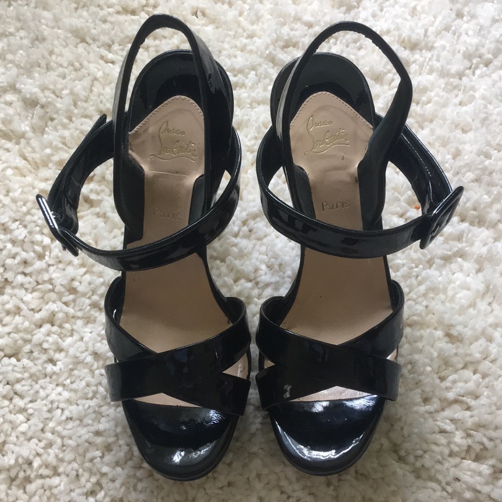 Louboutin black patent strap platform heels sz 6